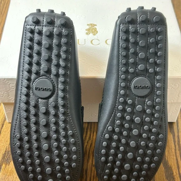 AUTHENTIC Gucci BRAND NEW Boys Black Loafers with Red and Green Stripes w/ Box - Picture 5 of 5